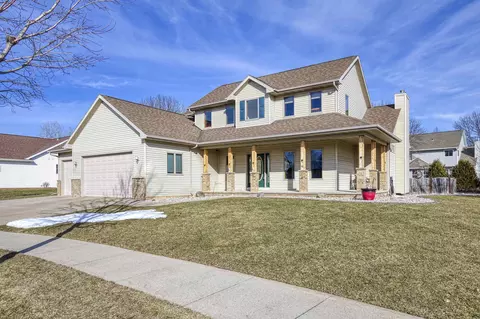 Exterior - 3724 S Hampton Ct, Appleton, WI 54915 photo 11 of 11