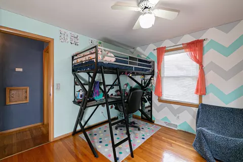 Bedroom - 1321 S Riverdale Dr, Appleton, WI 54914 photo 3 of 4