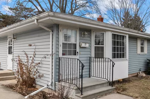 Exterior - 907 S Joseph St, Appleton, WI 54915 photo 2 of 6