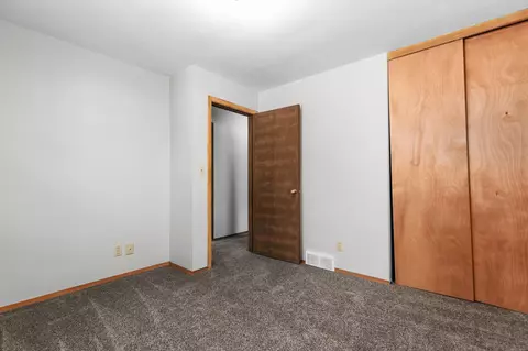 Bedroom - 907 S Joseph St, Appleton, WI 54915 photo 2 of 2