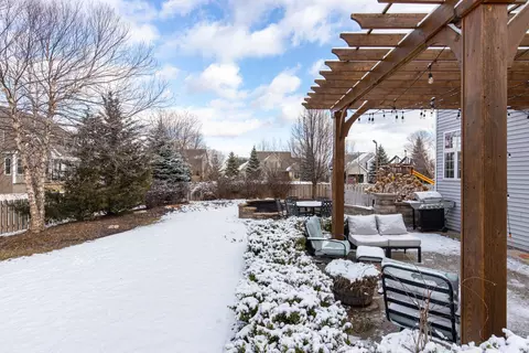 Exterior - 330 E Flintrock Dr, Appleton, WI 54913 photo 9 of 17