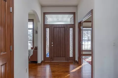 Entry Way - 330 E Flintrock Dr, Appleton, WI 54913 photo 1 of 2