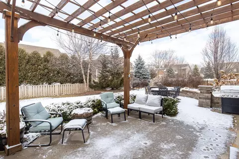 Exterior - 330 E Flintrock Dr, Appleton, WI 54913 photo 6 of 17