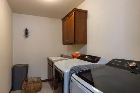 Other - 330 E Flintrock Dr, Appleton, WI 54913 photo 8 of 9