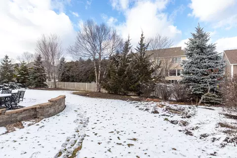 Exterior - 330 E Flintrock Dr, Appleton, WI 54913 photo 10 of 17