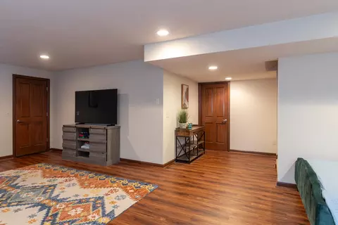Living - 330 E Flintrock Dr, Appleton, WI 54913 photo 4 of 6