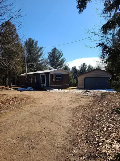 W5029 N Pathfinder Circle, Shawano, WI 54166