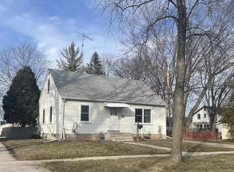 553 Emma St, Fond Du Lac, WI 54935