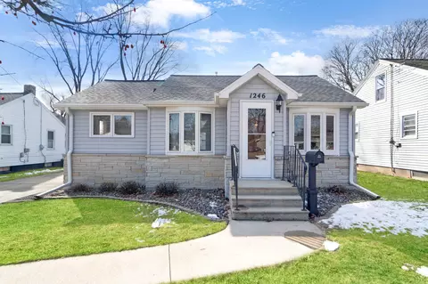 1246 Garland St, Green Bay, WI 54301