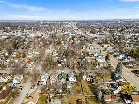View/Area - 727 W Commercial St, Appleton, WI 54914 photo 5 of 9
