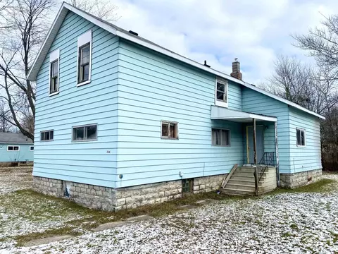 334 Hattie St, Marinette, WI 54143