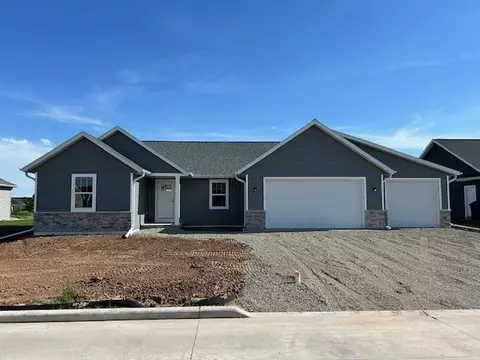 5348 N Amethyst Dr, Appleton, WI 54913