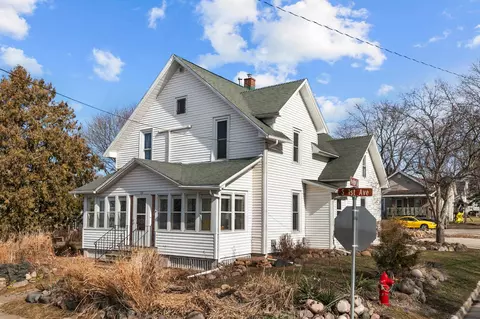 33 S 1st Ave, Winneconne, WI 54986
