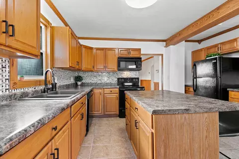 Kitchen - 1914 S Oneida St, Appleton, WI 54915 photo 2 of 6