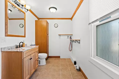 Bath - 1914 S Oneida St, Appleton, WI 54915 photo 2 of 3