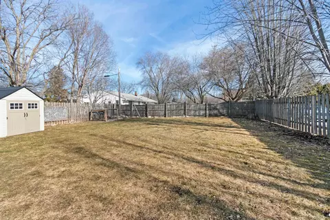 Exterior - 1914 S Oneida St, Appleton, WI 54915 photo 6 of 10