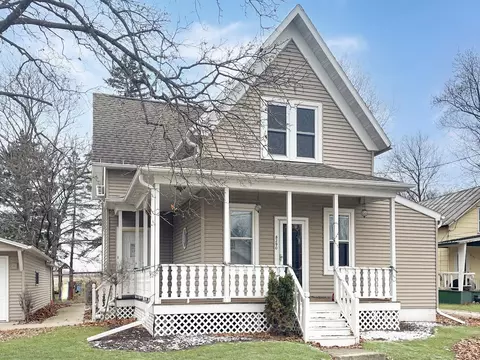 8290 Cth W, Greenleaf, WI 54126