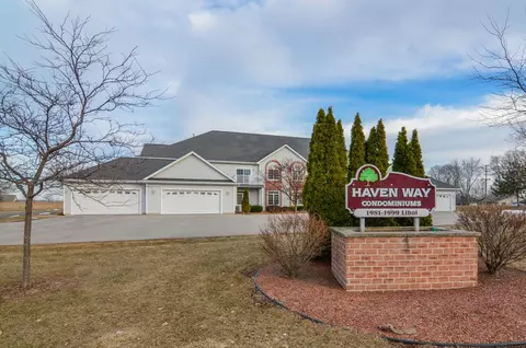 1999 Libal St # 3, Green Bay, WI 54301