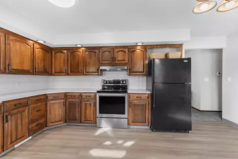 Kitchen - 1730 S Madison St, Appleton, WI 54915 photo 3 of 4