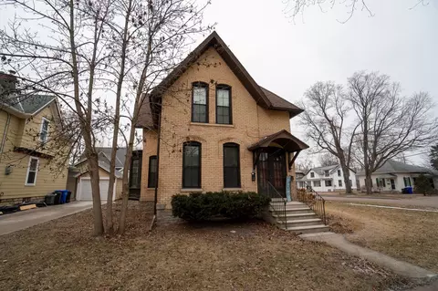 Exterior - 543 N Drew St, Appleton, WI 54911 photo 2 of 6
