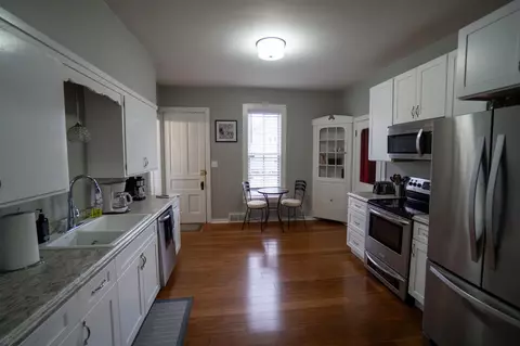 Kitchen - 543 N Drew St, Appleton, WI 54911 photo 4 of 4
