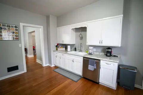 Kitchen - 543 N Drew St, Appleton, WI 54911 photo 3 of 4