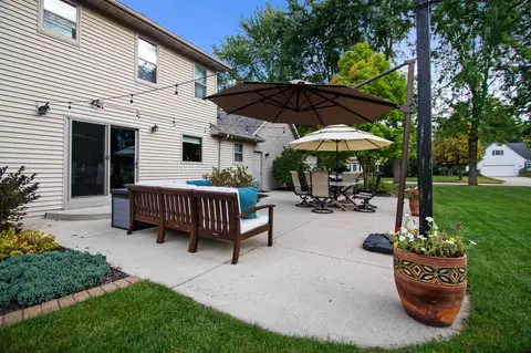 Exterior - 4101 N Windcross Dr, Appleton, WI 54913 photo 3 of 6