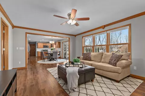 Living - 4101 N Windcross Dr, Appleton, WI 54913 photo 3 of 6