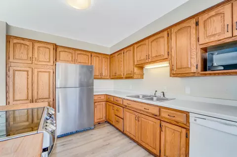 1636 E Byrd St, Appleton, WI 54911 photo 10