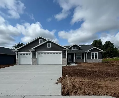 2561 S Stellita Cir, De Pere, WI 54115