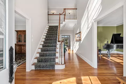 Entry Way - 4117 N Windover Ct, Appleton, WI 54913 photo 2 of 4