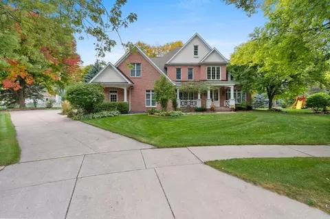 Exterior - 4117 N Windover Ct, Appleton, WI 54913 photo 8 of 8