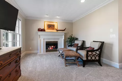 Living - 4117 N Windover Ct, Appleton, WI 54913 photo 4 of 7