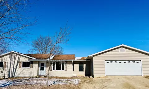 e2344 Parfreyville Road, Waupaca, WI 54981