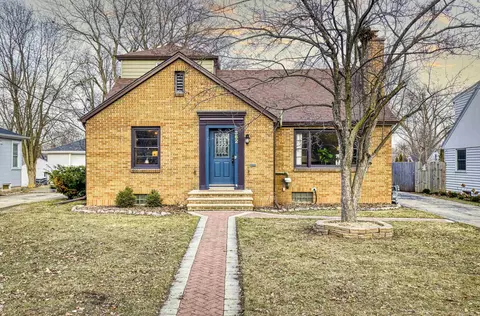 362 Winnebago Ave, Menasha, WI 54952