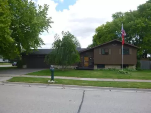 2409 Joyce St, Kaukauna, WI 54130