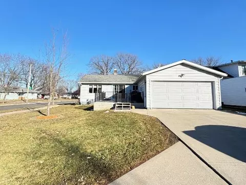 626 N Ash Ave, Marshfield, WI 54449