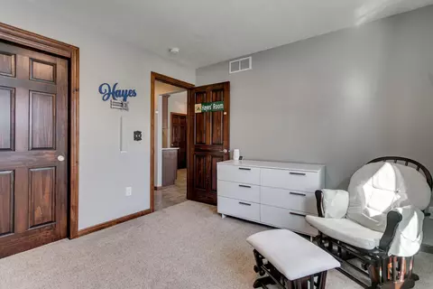 Bedroom - 5394 W Pleasant Way, Appleton, WI 54913 photo 7 of 11