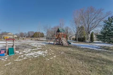 Exterior - 5394 W Pleasant Way, Appleton, WI 54913 photo 4 of 8