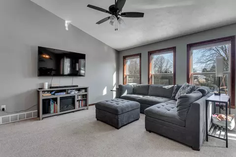 Living - 5394 W Pleasant Way, Appleton, WI 54913 photo 2 of 6