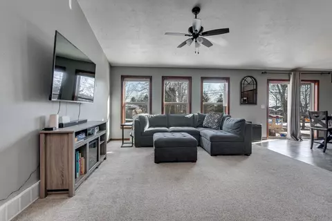 Living - 5394 W Pleasant Way, Appleton, WI 54913 photo 3 of 6