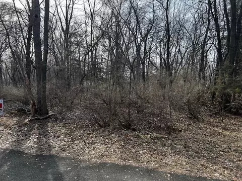 moccasin trail, Montello, WI 53949