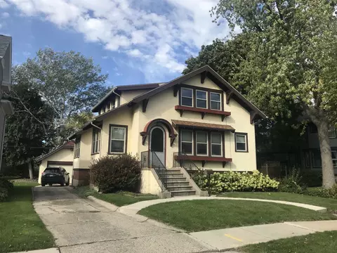 36 Cottage Ave, Fond Du Lac, WI 54935