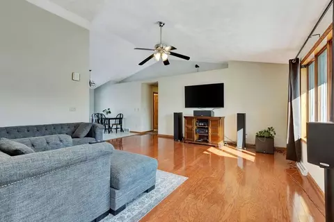 Living - w5558 Bailey Drive, Appleton, WI 54915 photo 1 of 2