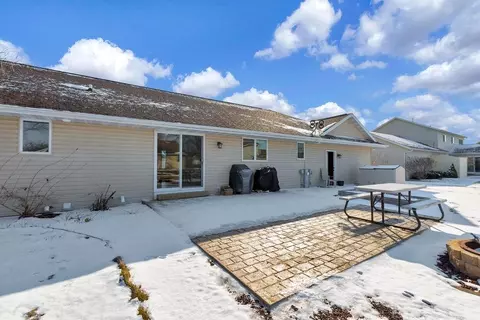 Exterior - w5558 Bailey Drive, Appleton, WI 54915 photo 4 of 5