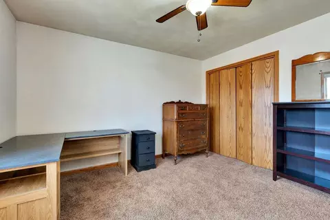 Bedroom - w5558 Bailey Drive, Appleton, WI 54915 photo 4 of 7