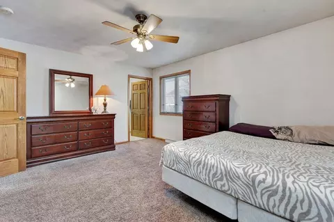 Bedroom - w5558 Bailey Drive, Appleton, WI 54915 photo 1 of 7