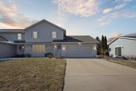 1219 Rockwell Rd, Green Bay, WI 54313