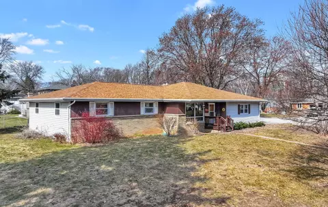 2120 Kassner Dr, Green Bay, WI 54304