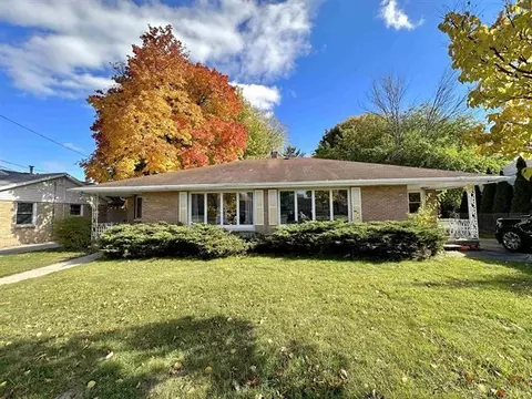 226 N Fisk St, Green Bay, WI 54303
